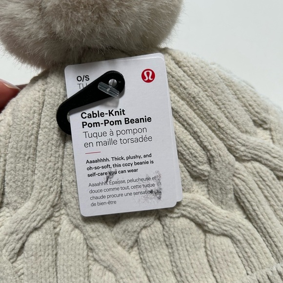Lululemon Beanie with Pom-Pom Cable Knit NWT Ready For Gifting - Picture 3 of 5